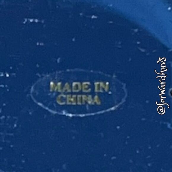 TJ Maxx Open Hoop Spiral Threader Earrings - Picture 6 of 8